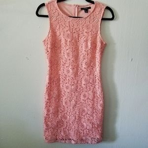 Forever 21 Bodycon Pink Lace Dress